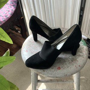 Anne Klein iFLEX Caileen Style Black Suede Leather Heel Pumps